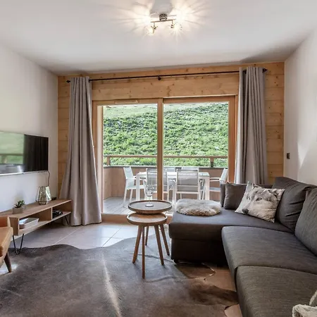 Superbe 3 Pieces Avec Parking, Wifi, Proche Pistes Et Commerces - Fr-1-356-506 Apartment