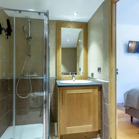 Apartment Superbe 3 Pieces Avec Parking, Wifi, Proche Pistes Et Commerces - Fr-1-356-506